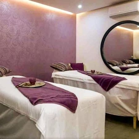 Your Exclusive Studio In The City - Top Amenities & Services For Free!! プレヤデルカーメン エクステリア 写真