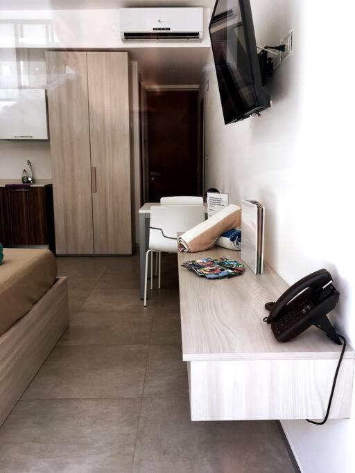 Your Exclusive Studio In The City - Top Amenities & Services For Free!! プレヤデルカーメン エクステリア 写真