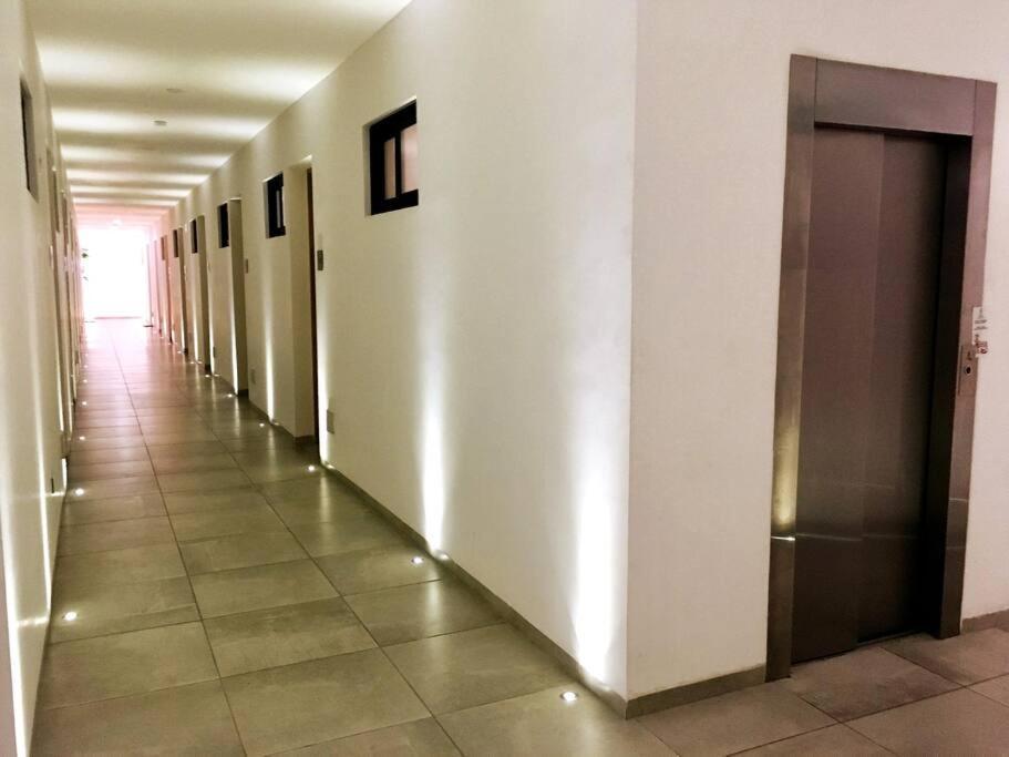 Your Exclusive Studio In The City - Top Amenities & Services For Free!! プレヤデルカーメン エクステリア 写真
